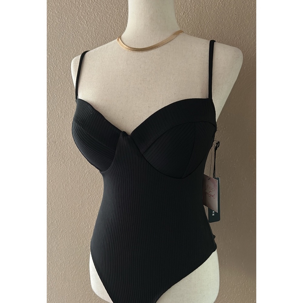 Black bodysuit with built in bra - Picture 5 of 8